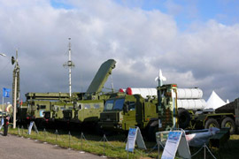 Nga hoàn tất hợp đồng cấp 15 tiểu đoàn tên lửa S-300PMU2 cho Trung Quốc