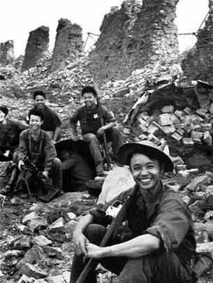 Bài 2: Những tượng đài kỳ vĩ