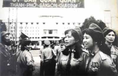 Bài 1: Chiến trường vẫy gọi