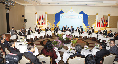 Việt Nam đóng góp nhiều sáng kiến xây dựng Cộng đồng ASEAN 