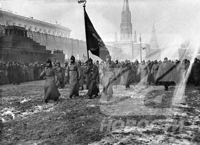 Kỷ niệm 92 năm Cách mạng tháng Mười Nga: Sáng mãi những giá trị lịch sử 