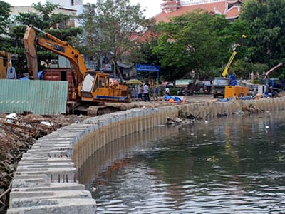 Dự án Vệ sinh môi trường Nhiêu Lộc-Thị Nghè : Nhiều gói thầu chậm tiến độ