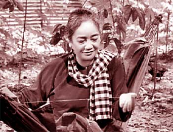 Kỷ niệm trọng thể 50 năm thành lập “Đội quân tóc dài”