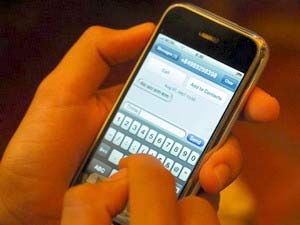 Phát động tháng nhắn tin ủng hộ đồng bào vùng lũ