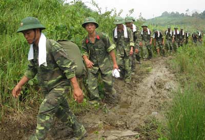 Không để người dân vùng lũ Đắc Kôi thiếu đói