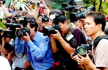 Báo chí với sự nghiệp “phò chính, trừ tà”