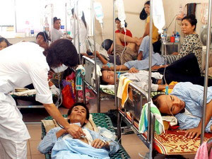 Bệnh nhân sốt xuất huyết ở Hà Nội tăng cao