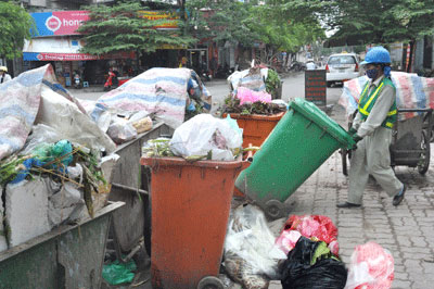 Bài 5: Hệ thống thu gom rác thải: Nhiều nhược điểm cố hữu