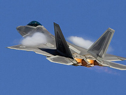 Mỹ: “Lớp phủ tàng hình” của F-22 Raptor bị cáo buộc có vấn đề
