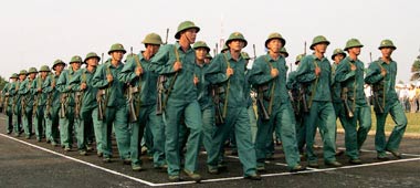 Quốc hội nghe đọc các tờ trình, báo cáo thẩm tra một số dự án luật