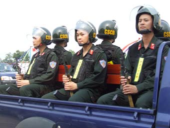 Hướng mạnh về cơ sở, chủ động giữ vững an ninh trật tự