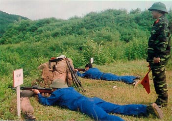 Xứng đáng là cụm tự vệ huấn luyện giỏi