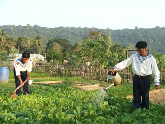 Đến với Thổ Chu (Tiếp theo kỳ trước)