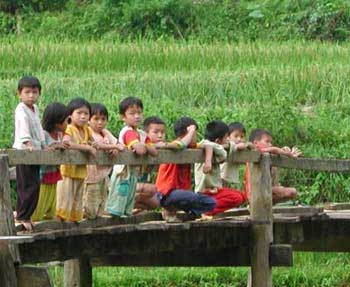 Tăng cường công tác bảo vệ, chăm sóc trẻ em