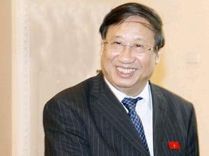 Tiếp tục chuyển mình vươn lên cùng đất nước