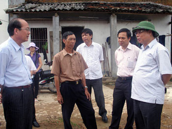 Bí thư Tỉnh ủy chống “giặc nội xâm”