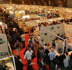 Kinh phí hỗ trợ cho xúc tiến thương mại Việt Nam còn khiêm tốn so với thế giới