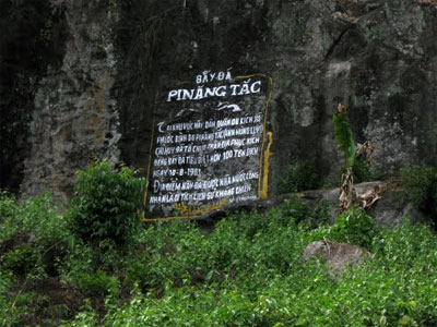 Bẫy đá diệt thù