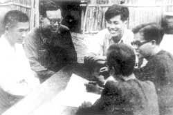 Bảo đảm vũ khí trang bị cho Toàn quốc kháng chiến