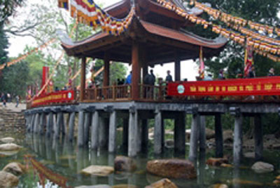 Hội xuân Yên Tử 2010: Náo nhiệt, thanh bình - vui!