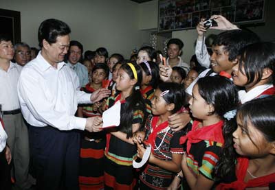 Xây dựng Thừa Thiên - Huế trở thành một trung tâm lớn về văn hóa - du lịch