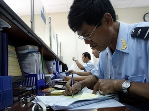 Quy định thôi việc và nghỉ hưu đối với công chức