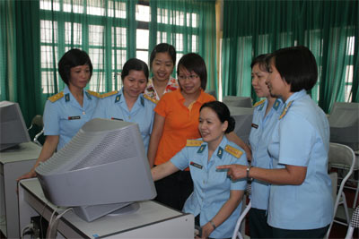 Tình yêu bầu trời qua những trang giáo án