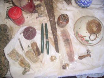 Ngôi mộ của nữ liệt sĩ có 25 di vật