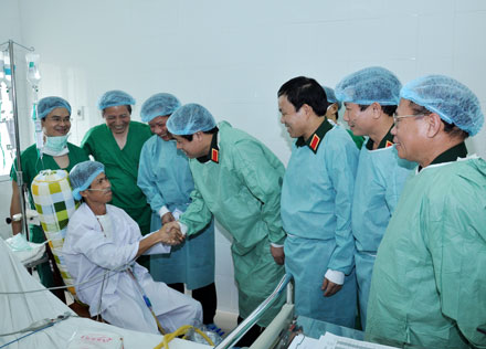 Dám nghĩ, dám làm, dám chịu trách nhiệm với tinh thần vì người bệnh