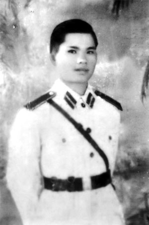 Tìm mộ liệt sỹ