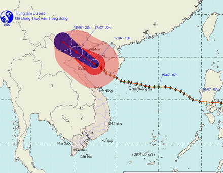 Tâm bão số 1 cách bờ biển các tỉnh từ Hải Phòng-Thanh Hóa 180 km về phía Đông Nam