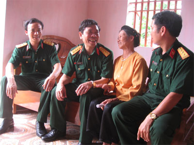Trọn vẹn nghĩa tình
