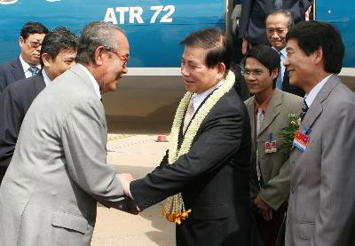 Chủ tịch nước Nguyễn Minh Triết bắt đầu chuyến thăm cấp Nhà nước tới Vương quốc Cam-pu-chia