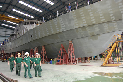 Xây dựng công nghiệp quốc phòng trở thành bộ phận quan trọng của công nghiệp quốc gia