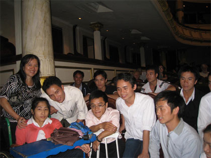 Tấm lòng mẹ Nguyệt