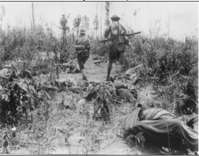 Vừa điều chỉnh thế trận vừa tiến công