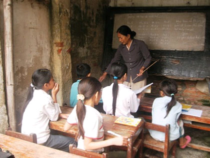 Lớp học của cô giáo nghèo