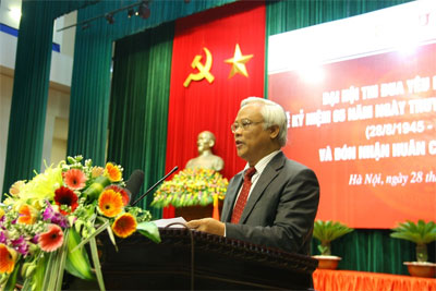 “Mở” hay “thắt” điều kiện nhập hộ khẩu Hà Nội?