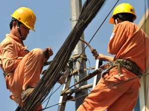 Bù giá trực tiếp cho người nghèo khi tăng giá điện