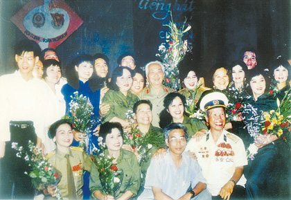 60 năm Văn công Quân đội