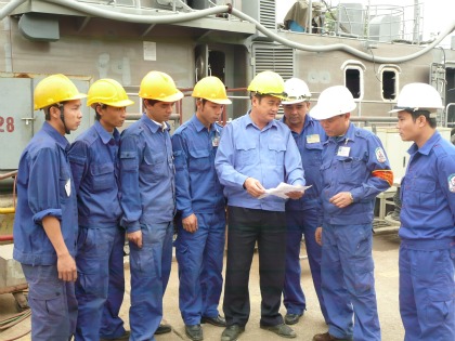 Thượng tá không có ngày chủ nhật