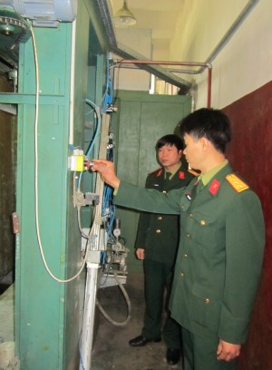 Cải tiến rô-bốt sơn tự động vỏ ống liều