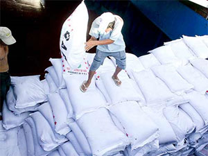 Giảm thuế nhập khẩu đường xuống còn 15 %