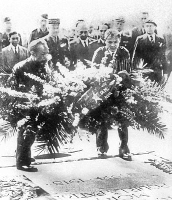 Người tìm đường đi cho dân tộc