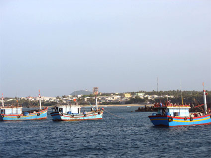 Phú Quý – những ngày biển nghiêng (Tiếp theo và hết)