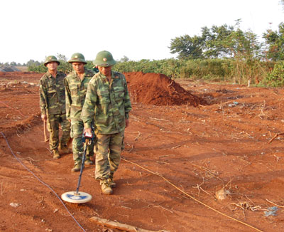 Gần 650 triệu đồng rà phá bom mìn, vật nổ sau chiến tranh