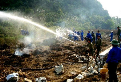 Nửa thế kỷ giữ lửa