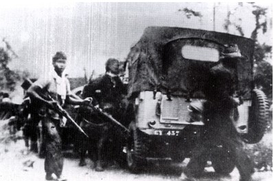 Phục kích tiêu diệt hoàn toàn đoàn xe quân sự