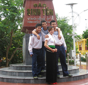 Tình yêu Trường Sa  của cô gái Thái Điện Biên