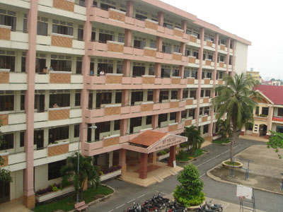 Ưu tiên vốn cho các dự án xây dựng nhà ở cho sinh viên